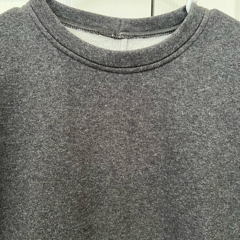 Lululemon Crew Neck Pullover Side Zip Kangaroo Pocket Size 4 - Picture 2 of 10